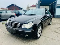 Gebraucht Mercedes C240 Avantgarde 170 PS (125 kW) 2005 Schwarz Limousine