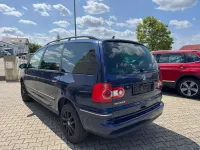 Gebraucht VW Sharan Trendline 116 PS (85 kW) 2008 Blau Van / Kleinbus