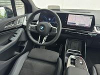 Gebraucht BMW 223 Active Tourer M Sport 204 PS (150 kW) 2025 Schwarz Van / Kleinbus