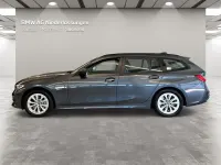 Gebraucht BMW 330e 292 PS (214 kW) 2022 Grau Kombi
