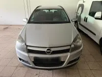 Gebraucht Opel Astra 105 PS (77 kW) 2005 Silber Kombi