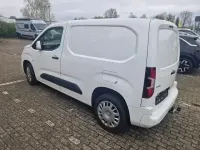 Second-hand Opel Combo Edition 96 CP (70 kW) 2021 Alb Monovolum