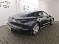 Gebraucht Porsche Taycan 350 kW (476 PS) 2022 Vulkangrau Limousine