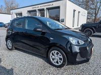 Gebraucht Hyundai i10 67 PS (49 kW) 2017 Schwarz Kleinwagen
