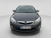 Gebraucht Opel Astra Edition 116 PS (85 kW) 2011 Grau Limousine