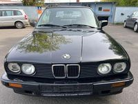 Gebraucht BMW 318 Cabriolet 113 PS (83 kW) 1991 Schwarz Cabrio
