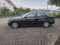 Gebraucht BMW 316 102 PS (75 kW) 1997 Schwarz Limousine