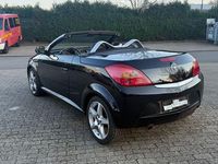 Gebraucht Opel Tigra 90 PS (66 kW) 2006 Schwarz Cabrio