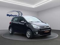 Gebraucht Hyundai i10 67 PS (49 kW) 2016 Phantom black Kleinwagen