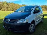 Używany VW Fox 54 KM (39 kW) 2008 Biały Hatchback
