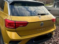 Gebraucht VW T-Roc Style 116 PS (85 kW) 2018 Gelb SUV