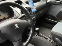 Gebraucht Peugeot 206 CC Platinum 109 PS (80 kW) 2004 Silber Cabrio