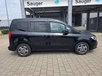 Gebraucht Mercedes T180 Progressive 116 PS (85 kW) 2022 Loparitschwarz metal Van / Kleinbus