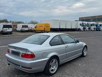 Gebraucht BMW 318 150 PS (110 kW) 2006 Silber Coupé