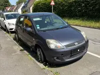 Gebraucht Ford Fiesta Ambiente 68 PS (50 kW) 2006 Kleinwagen