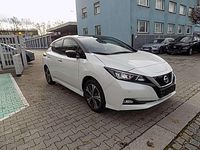 Gebraucht Nissan Leaf N-Connecta 110 kW (150 PS) 2021 Pearl whitebla (schwarz) Kleinwagen