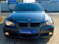 Gebraucht BMW 318 129 PS (94 kW) 2005 Grau Limousine