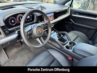 Gebraucht Porsche Cayenne 470 PS (345 kW) 2026 Dolomitsilbermetallic SUV