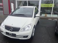 Gebraucht Mercedes A160 95 PS (69 kW) 2012 Weiß Limousine