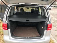 Gebraucht VW Touran Trendline 105 PS (77 kW) 2014 Silber Van / Kleinbus