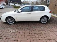 Gebraucht Alfa Romeo 147 120 PS (88 kW) 2007 Weiß Kleinwagen