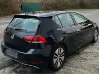 Gebraucht VW e-Golf 100 kW (136 PS) 2018 Schwarz Kleinwagen