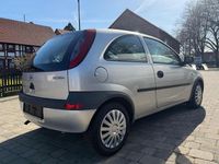 Second-hand Opel Corsa Comfort 58 CP (42 kW) 2001 Gri Hatchback