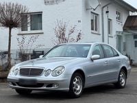 Gebraucht Mercedes E240 177 PS (130 kW) 2004 Silber Limousine