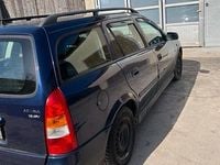 Gebraucht Opel Astra 101 PS (74 kW) 2002 Blau Kombi