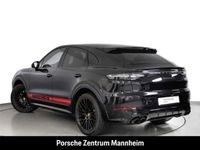Gebraucht Porsche Cayenne GTS 460 PS (338 kW) 2022 Tiefschwarzmetallic SUV