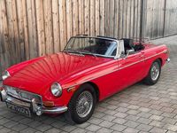 Second-hand MG B 95 CP (69 kW) 1972 Roșu Cabrio