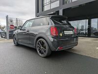 Gebraucht Mini Cooper SE 135 kW (184 PS) 2023 Midnight black metallic Kleinwagen