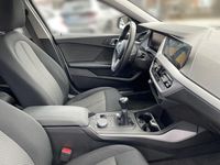 Gebraucht BMW 118 Advantage 136 PS (100 kW) 2023 Weiß Kleinwagen