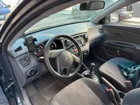 Gebraucht Kia Rio Spirit 105 PS (77 kW) 2010 Schwarz Kleinwagen