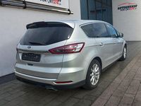 Gebraucht Ford S-MAX Titanium 179 PS (131 kW) 2016 Polarsilber Van / Kleinbus