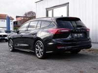 Gebraucht Ford Focus ST-Line 125 PS (91 kW) 2024 Schwarz Kombi