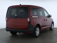 Gebraucht VW Caddy Basis 102 PS (75 kW) 2025 Rot Van / Kleinbus
