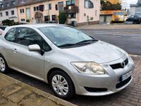 Gebraucht Toyota Auris 124 PS (91 kW) 2009 Gold Kleinwagen