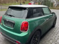 Usata Mini Cooper SE Classic 135 kW (184 CV) 2023 Verde Utilitaria
