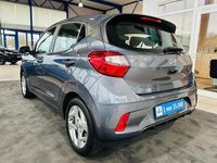 Gebraucht Hyundai i10 Trend 84 PS (61 kW) 2020 Star dust / met Kleinwagen