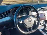 Gebraucht VW Passat 150 PS (110 kW) 2019 Schwarz Kombi