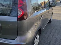 Usata Nissan Note 110 CV (80 kW) 2011 Argento Utilitaria