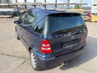 Gebraucht Mercedes A160 Elegance 102 PS (75 kW) 2002 Blau Limousine