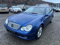 Gebraucht Mercedes C180 143 PS (105 kW) 2004 Blau Coupé