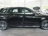 Gebraucht Audi A3 Sportback e-tron S-Line 150 PS (110 kW) 2020 Schwarz Kleinwagen