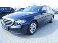 Gebraucht Mercedes E200 160 PS (117 kW) 2020 Blau Limousine