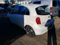 Gebraucht Nissan Micra Acenta 98 PS (72 kW) 2015 Weiß Kleinwagen