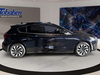 Gebraucht Ford Focus Titanium 155 PS (114 kW) 2026 Schwarz Limousine