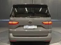 Używany VW Multivan Edition 204 KM (150 kW) 2023 Czarny Minivan