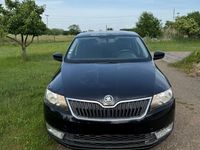 Gebraucht Skoda Rapid Active 105 PS (77 kW) 2013 Schwarz Limousine